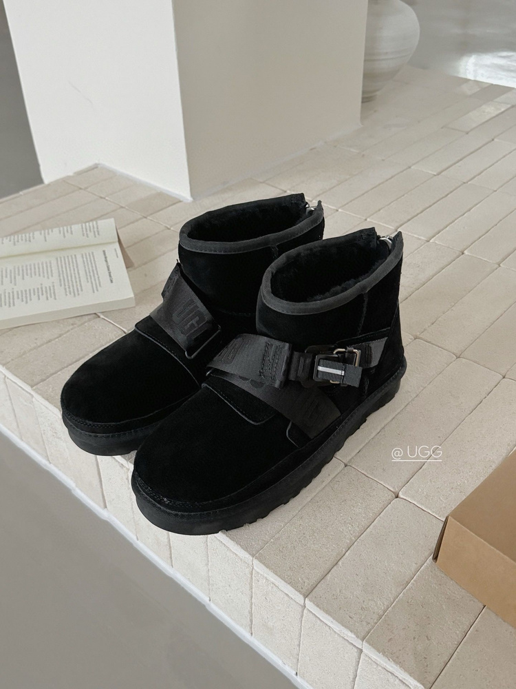 Ботинки UGG #1