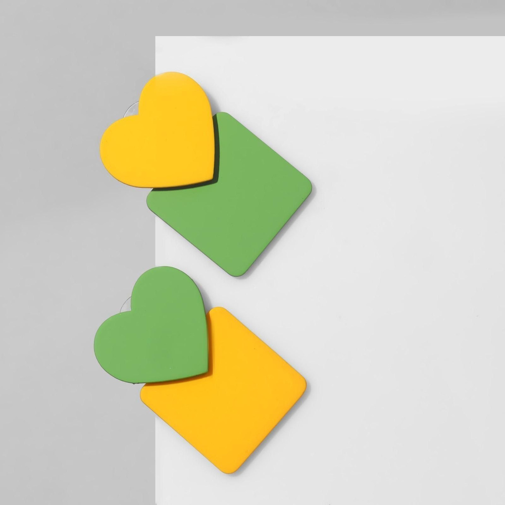 Серьги Сердце с квадратом, цвет жёлто-зелёный #1