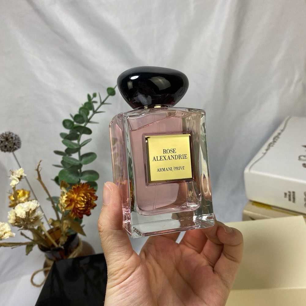 Emporio Armani Туалетная вода Prive Rose Alexandrie 100 мл #1