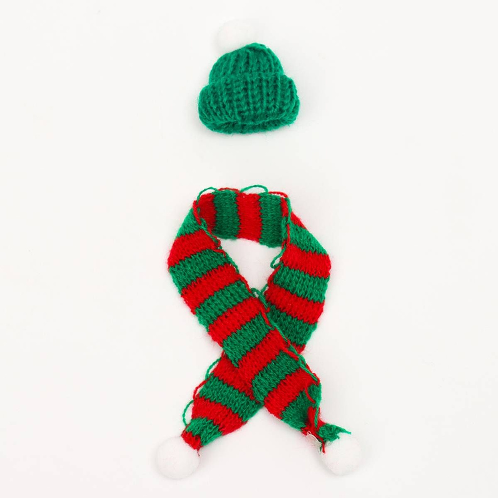 Вязаные шапка и шарфик для кукол - Снежный день, цвет красный с зеленым, 1 набор  #1