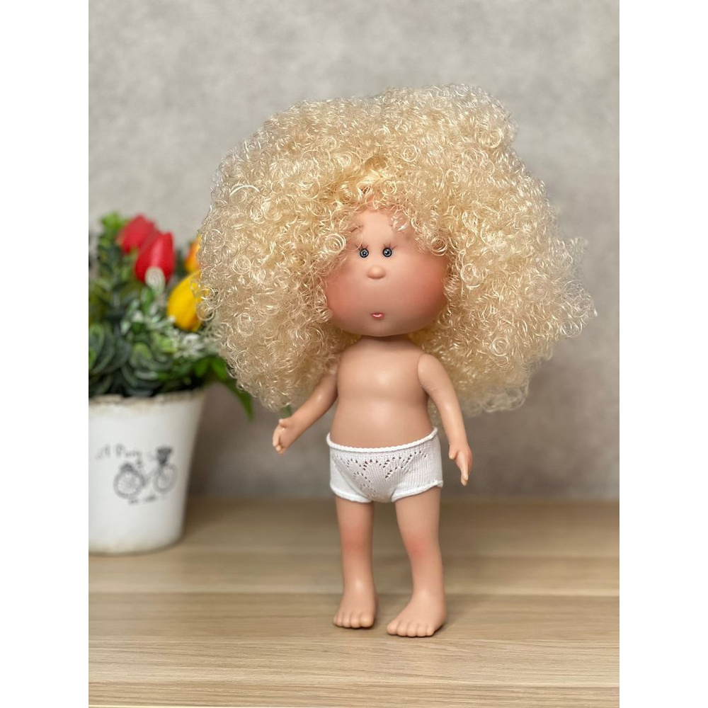 Кукла Nines виниловая 30см MIA без одежды (3000W9A) #1