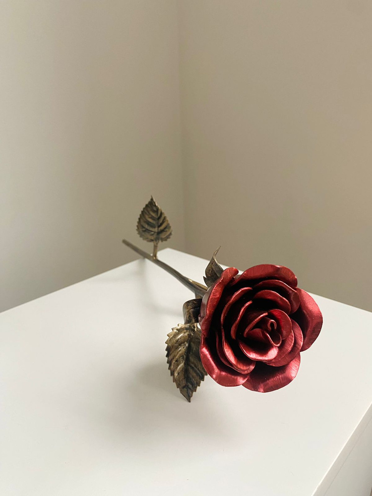Кованая роза окрашенная 48 см. #1