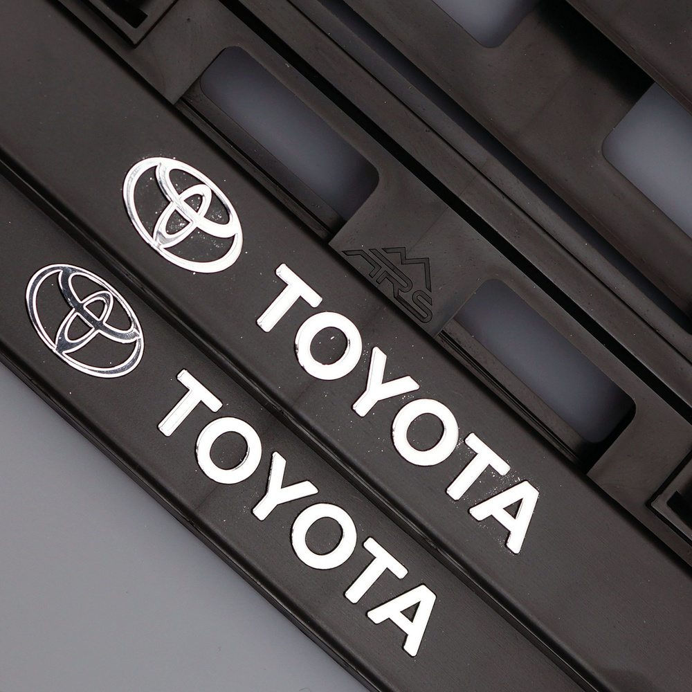 Рамка для номера автомобиля Toyota, чёрная 1 шт. #1