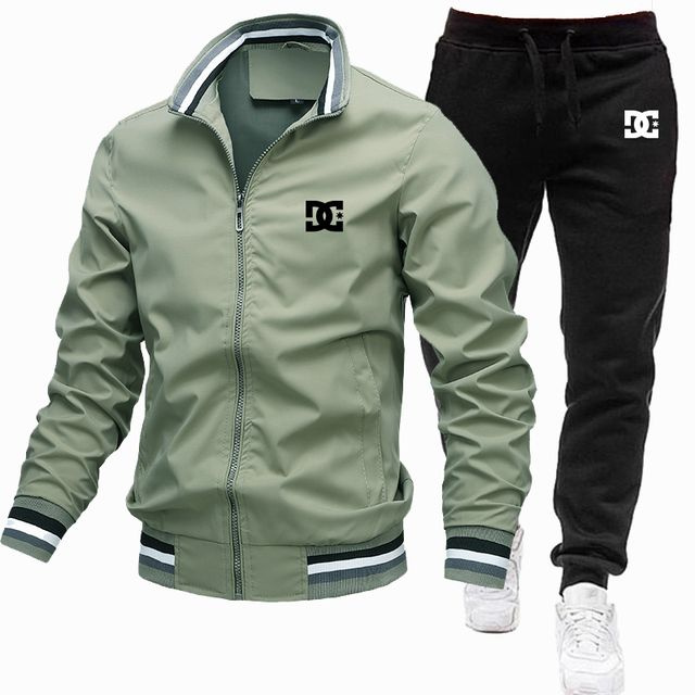 Костюм спортивный DC Shoes #1