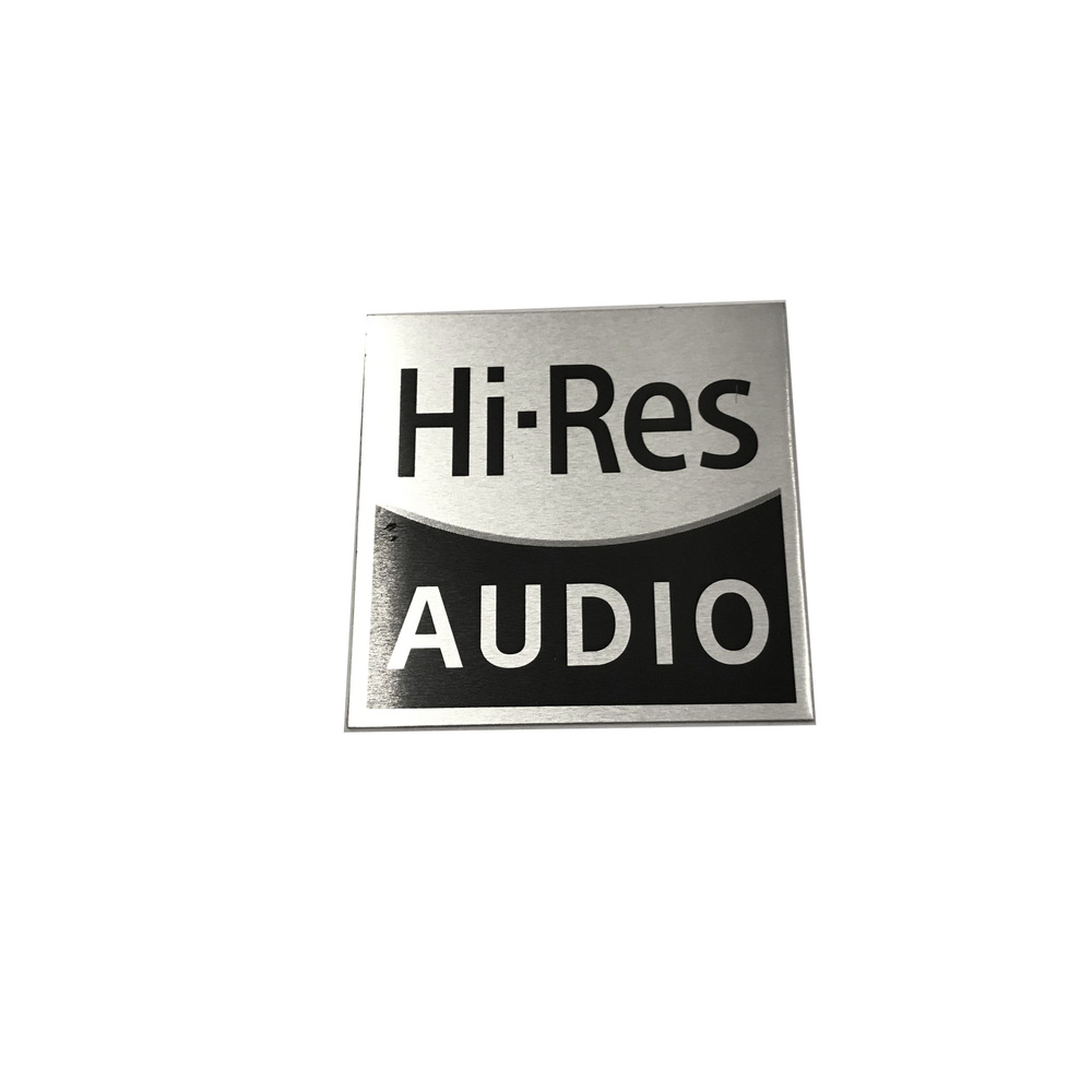 Алюминиевая наклейка HI-RES AUDIO, размер 25 х 25 мм. #1