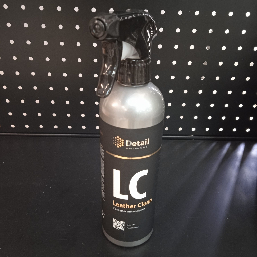 Очиститель кожи салона автомобиля Detail DT-0110 Leather Clean (LC) 500мл  #1