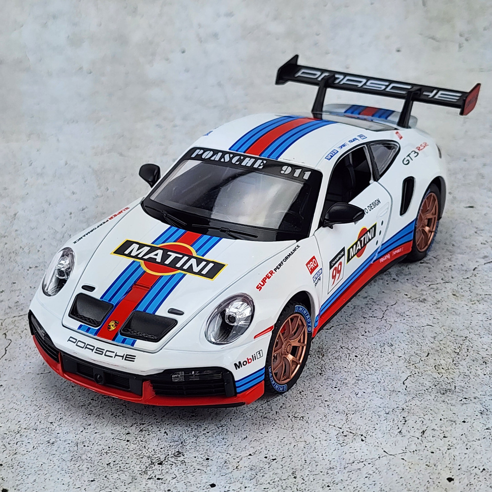 Машинка металлическая инерционная Porsche 911 GT3 белая 1:24 длина 21см, со светом и звуком  #1