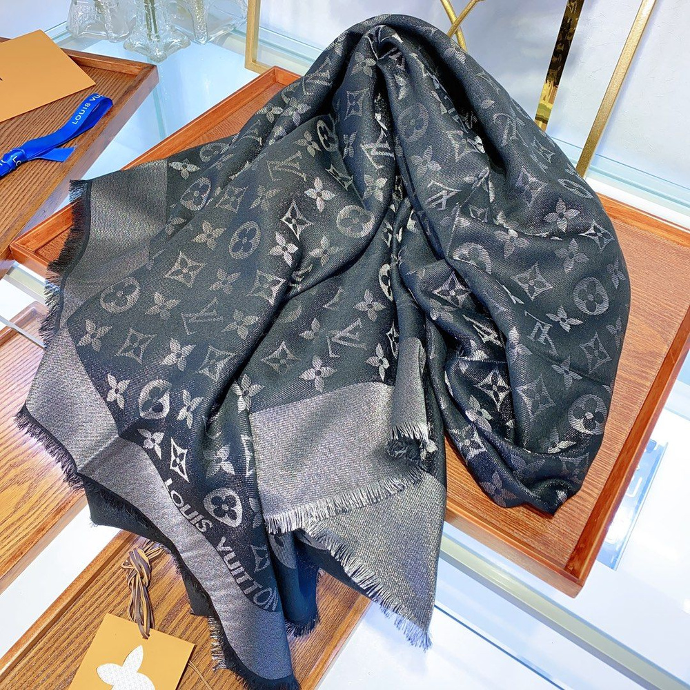 Louis Vuitton Палантин #1