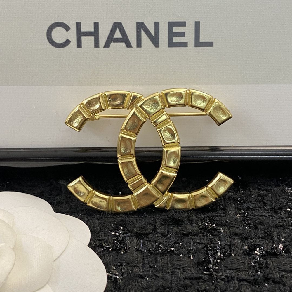 Chanel Брошь #1