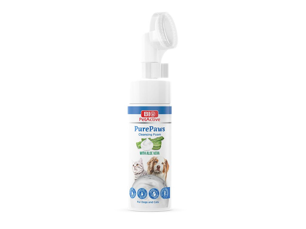Пенка BioPetActive Pure Paws для очистки лап кошек и собак, с силиконовой щеточкой, 150 мл  #1