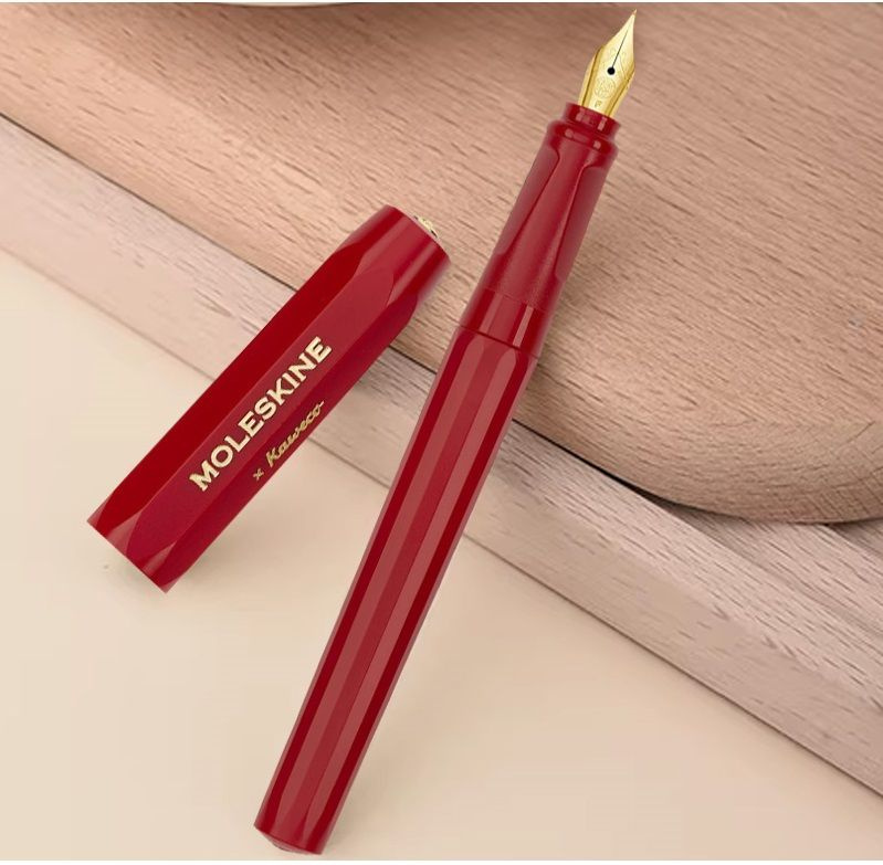 Ручка перьевая MOLESKINE KAWECO (KAWFOUNTPENMRED) красная в подарочной коробке  #1