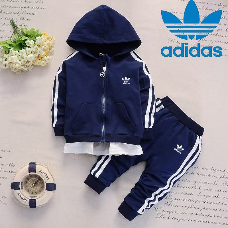 Костюм спортивный adidas #1