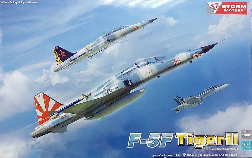 Сборная модель самолета Freedom Model Kits F-5F Tiger II two-seat, trainer Fighter aircraft scale 1/32, #1