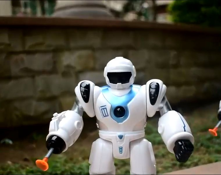 Робот "Полицейский" интерактивная игрушка 0820 #1