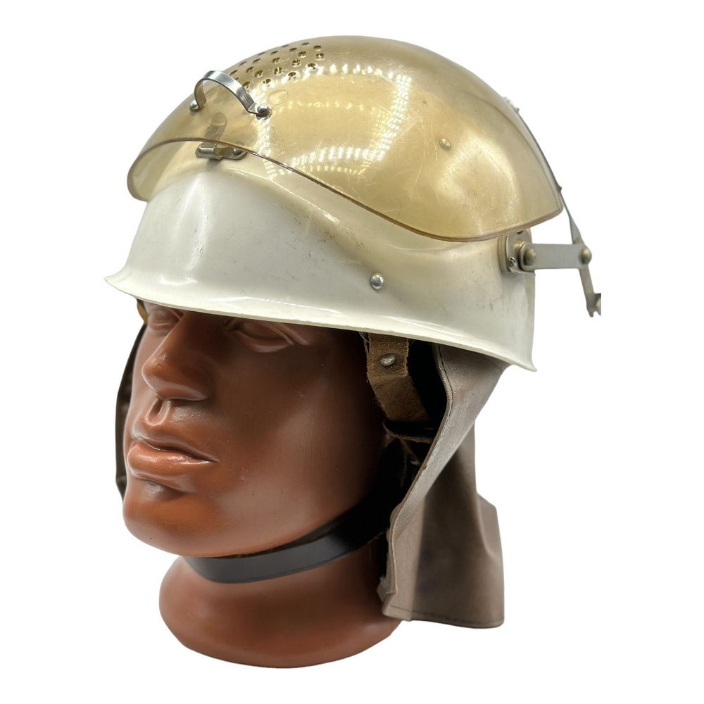 Каска защитная, шлем пожарного КП-80 с забралом, СССР #1