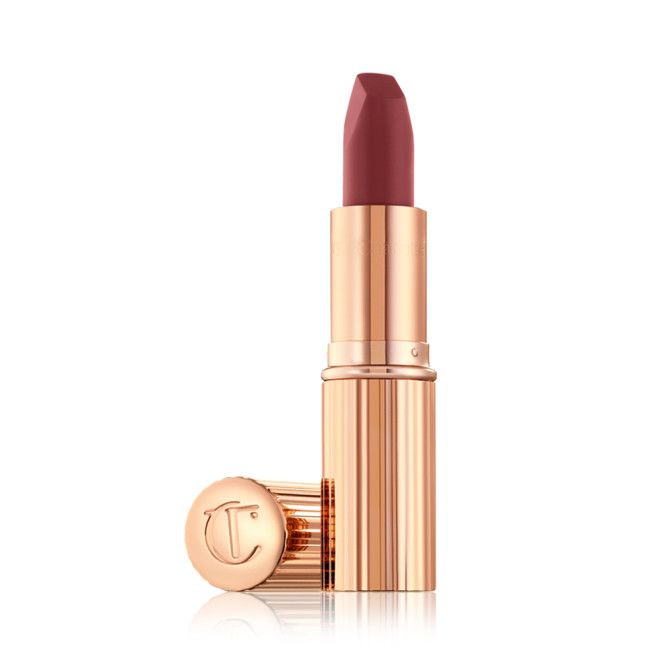 Губная помада Charlotte Tilbury Matte Revolution M.i. Kiss Lipstick #1