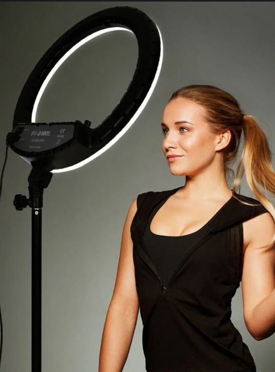 Профессиональная кольцевая лампа 45 см Soft Ring Light RL-18 с пультом Д/У, Bluetooth пультом для селфи, #1