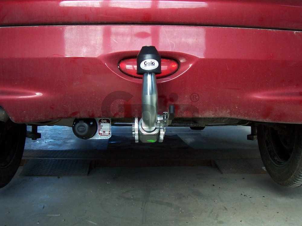Оцинкованный фаркоп на Peugeot 206 хетчбек 2003-2010 (без электрики), Galia P029A  #1