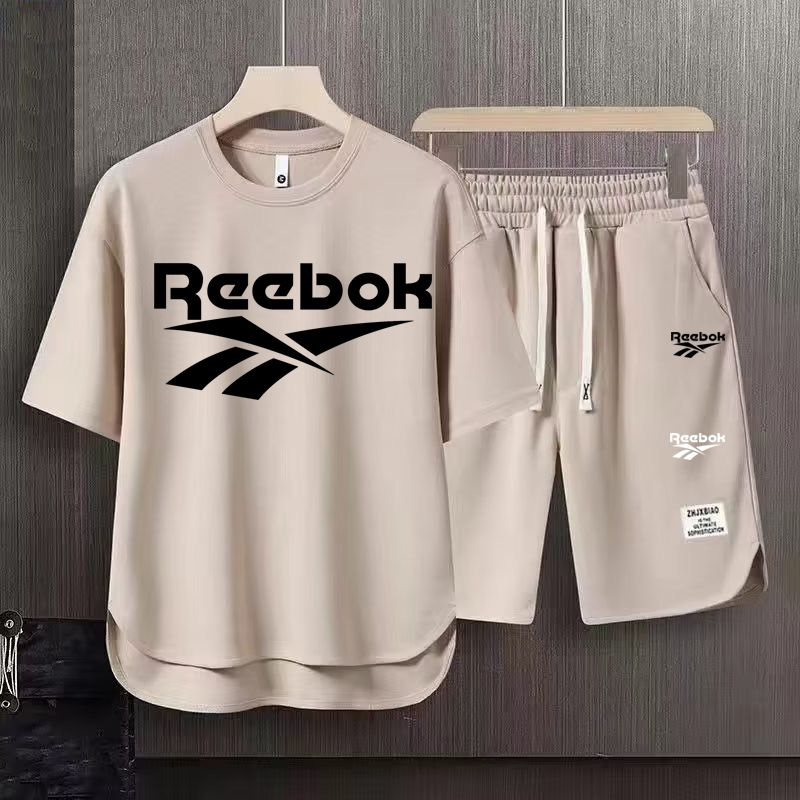 Костюм спортивный Reebok #1