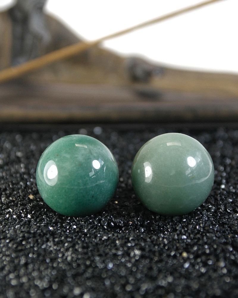 Массажные шары Баодинг Нефрит - диаметр 29-30 мм, натуральный камень, 2 шт - для стоунтерапии, здоровья #1