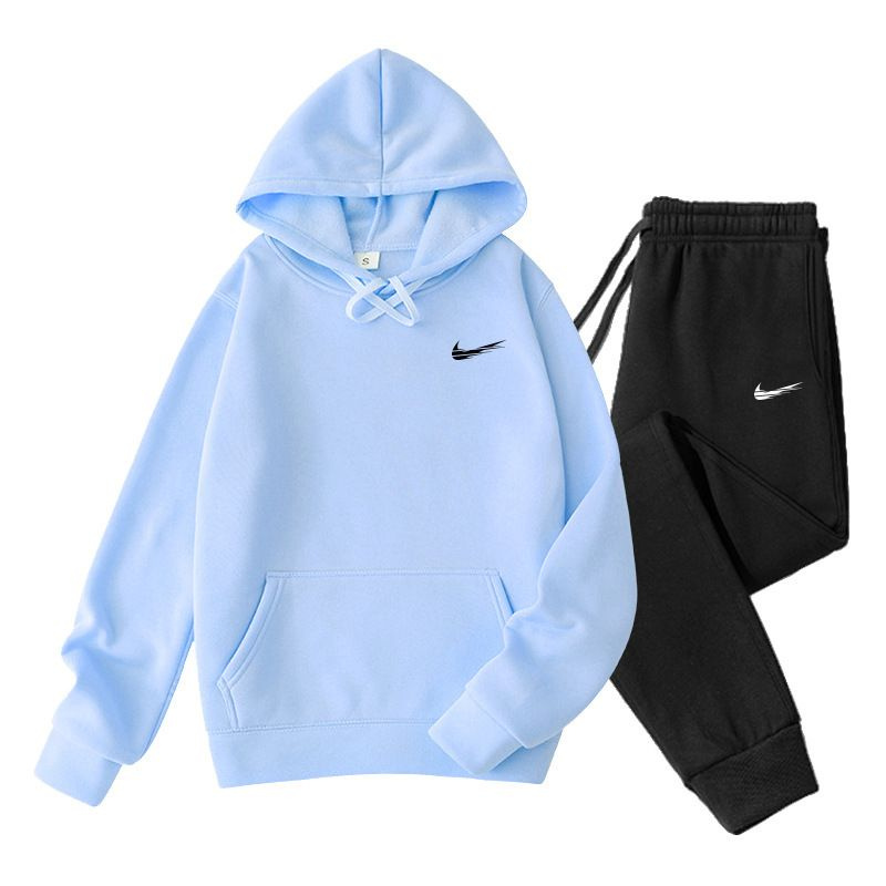 Костюм спортивный Nike #1