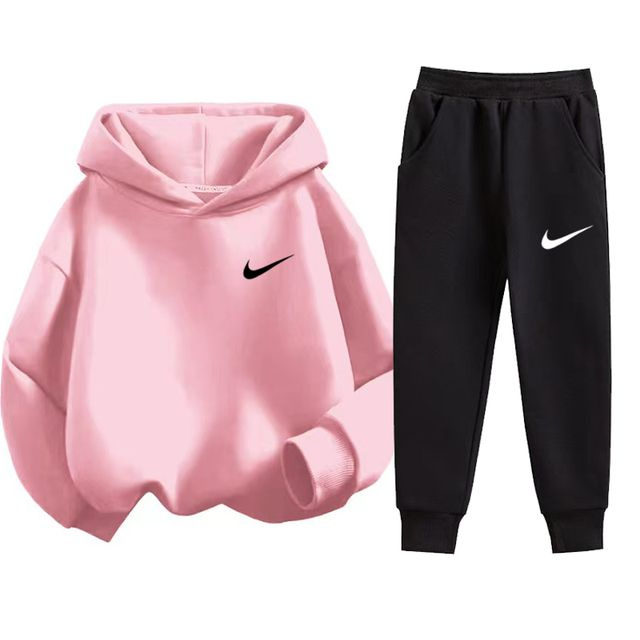 Костюм спортивный Nike #1