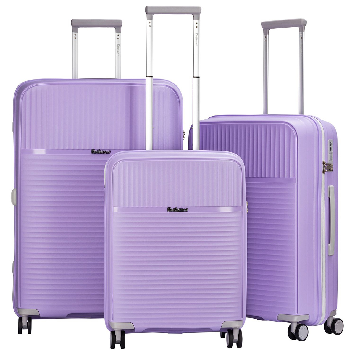 Небольшой размер чемодана S (до 55 см) идеально подходит для командировок и коротких поездок, а также позволяет взять чемодан в салон самолёта в качестве ручной клади.
