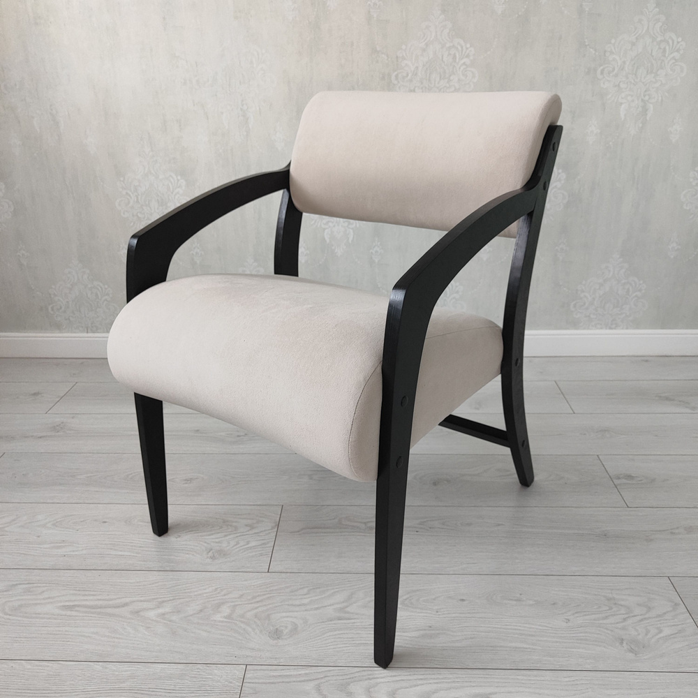 Кресло-стул Комфорт на деревянных ножках, для дома и офиса, мягкое с подлокотниками, 1 шт  #1