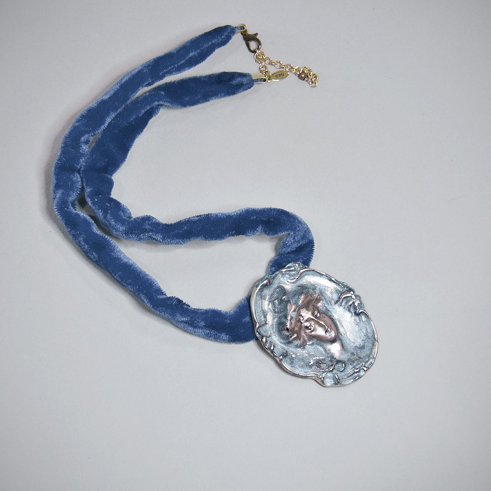 Винтажный чокер, ожерелье VTG "Медная камея", синий бархат, латунь  #1