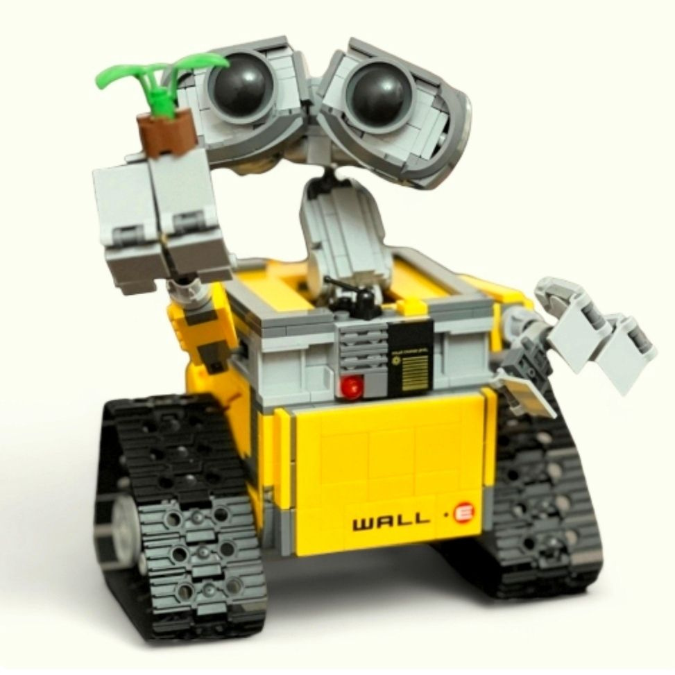 Конструктор робот Валли ( Wall e) 687 деталей./ подарок для ребёнка или взрослого./  #1