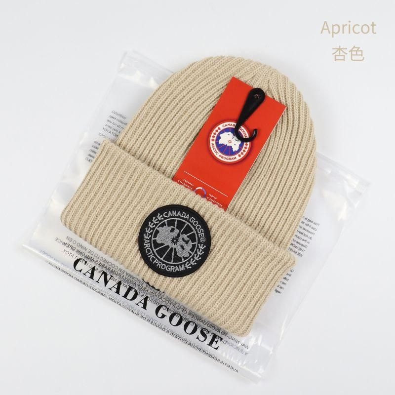 Шапка CANADA GOOSE #1