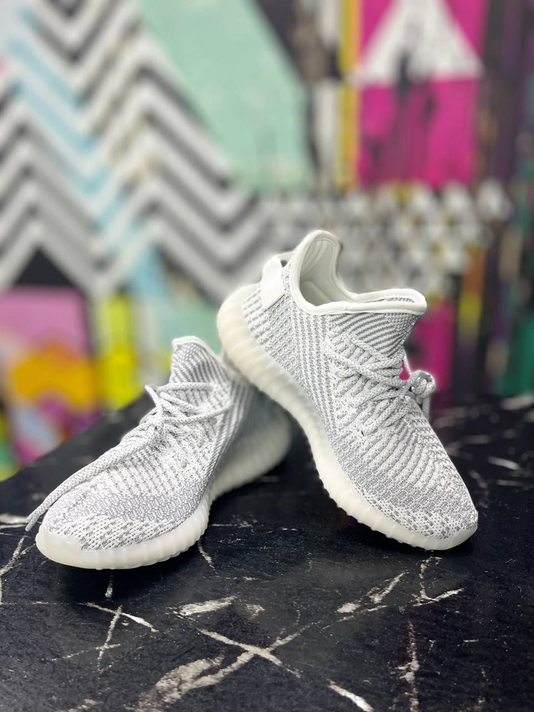 Кроссовки  x Yeezy Boost 350 v2 #1