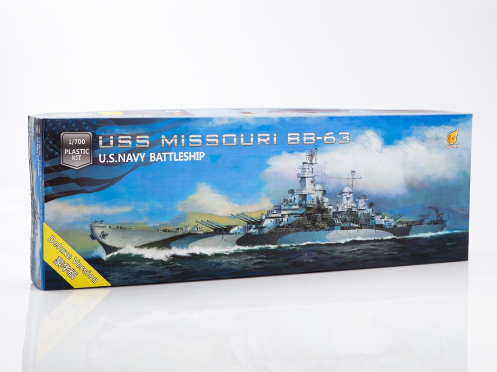 Сборная модель судна Very Fire USS Missouri DX version, масштаб 1/700 #1