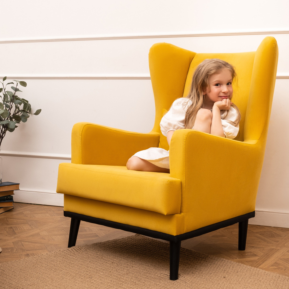 Кресло Вегас мягкое для отдыха дома, на ножках, велюр Mazerati Yellow 75х85х90 (ШхГлхВ)  #1