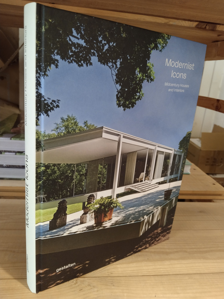 Modernist Icons. Midcentury houses and interiors #1
