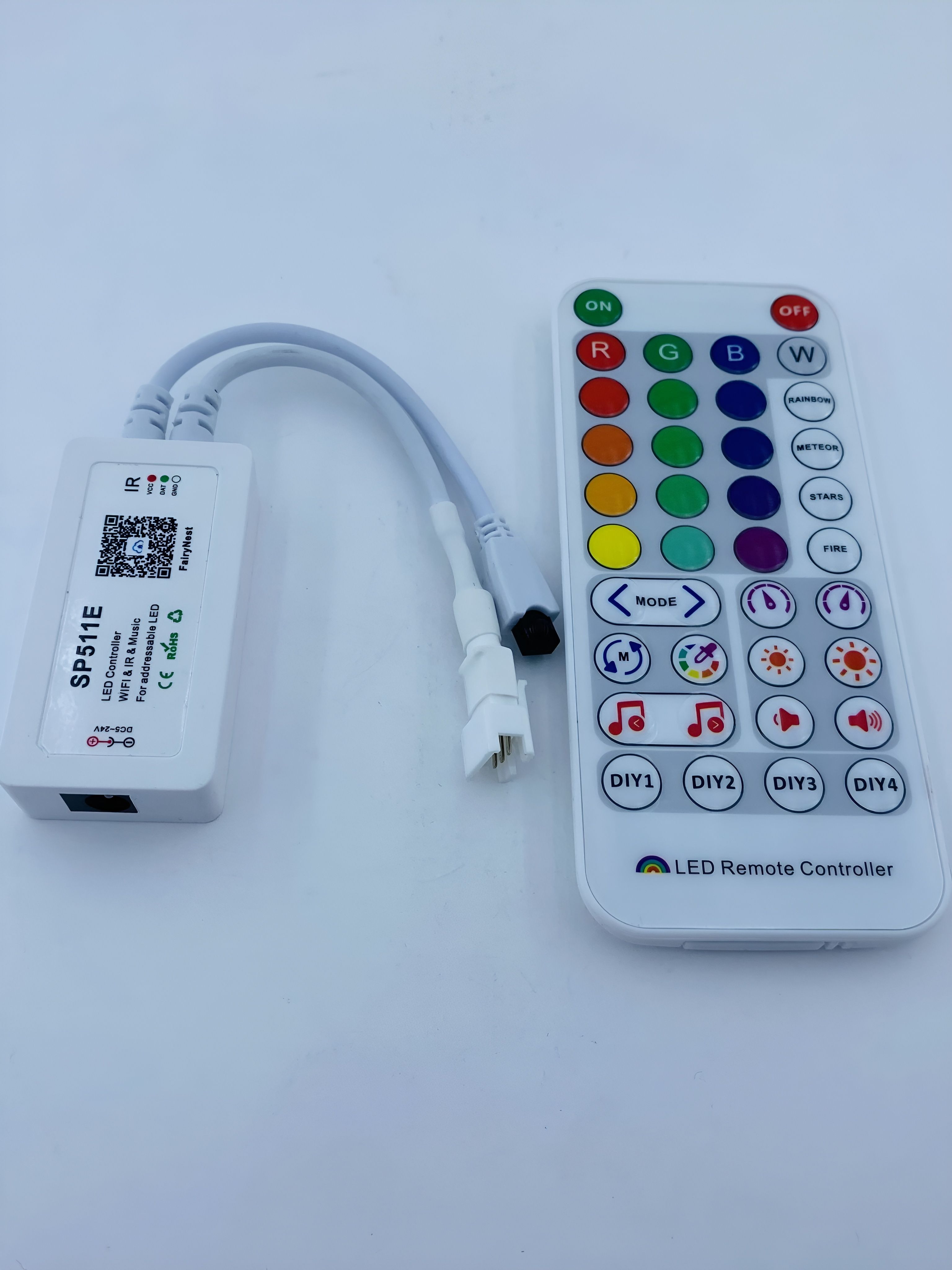 МузыкальныйWIFILedКонтроллерSP511EдляадресныхSPIсветодиодныхRGBлентWS2811/2812b/2813188программ900пикселей5-24vIP45