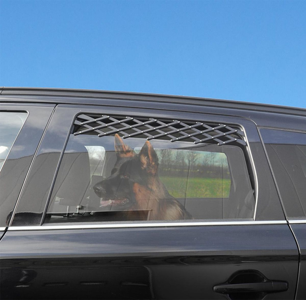 Решётка вентиляционная на окно автомобиля для собак, чёрная  #1