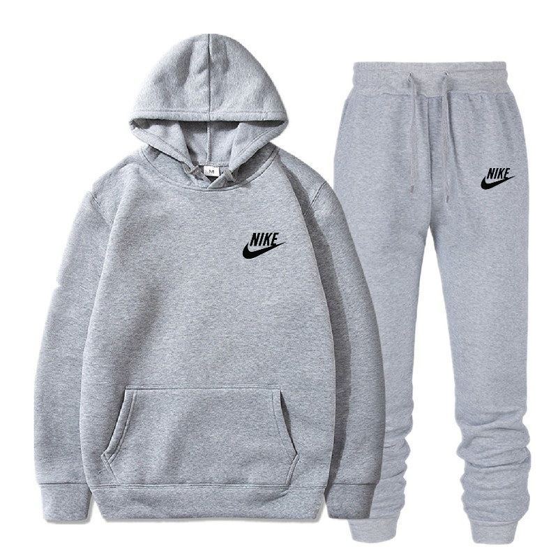 Костюм спортивный Nike #1