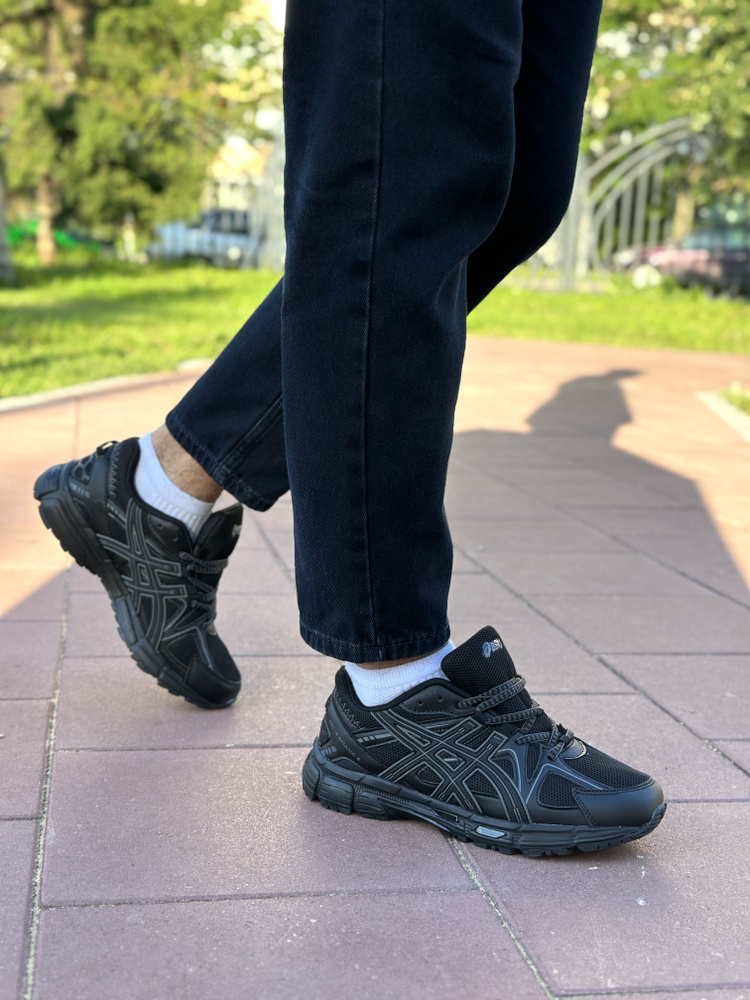 Кроссовки ASICS #1