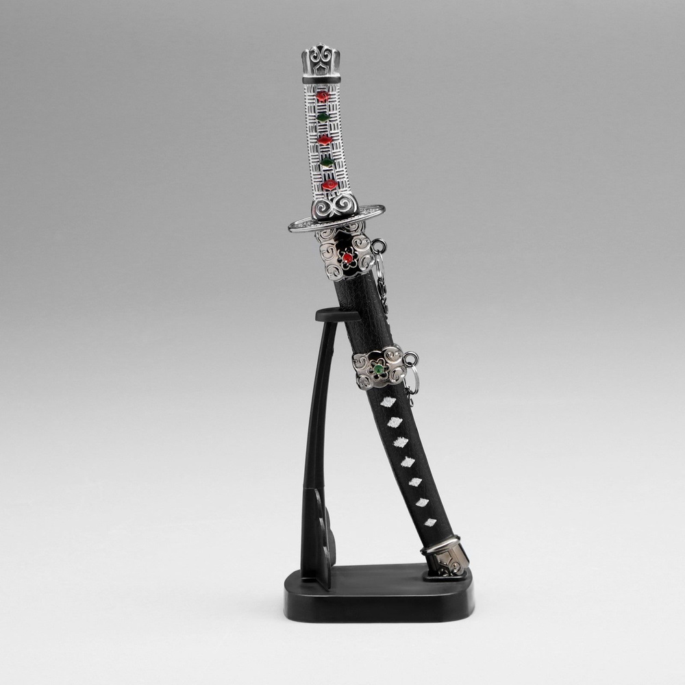 Сувенирное оружие "Катана на подставке", чёрные ножны с красными ромбами, 20см  #1