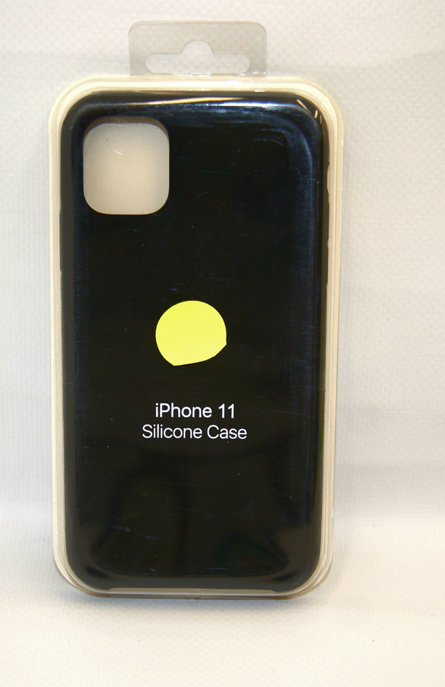 Силиконовый чехол на iPhone 11 черный #1