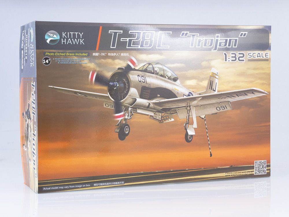 Сборная модель самолета KITTY HAWK T-28C Trojan, масштаб 1/32 #1