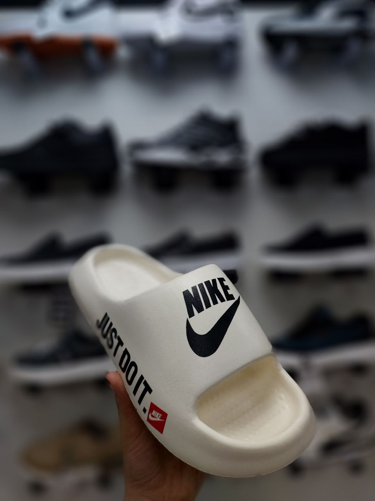 Шлепанцы Nike #1