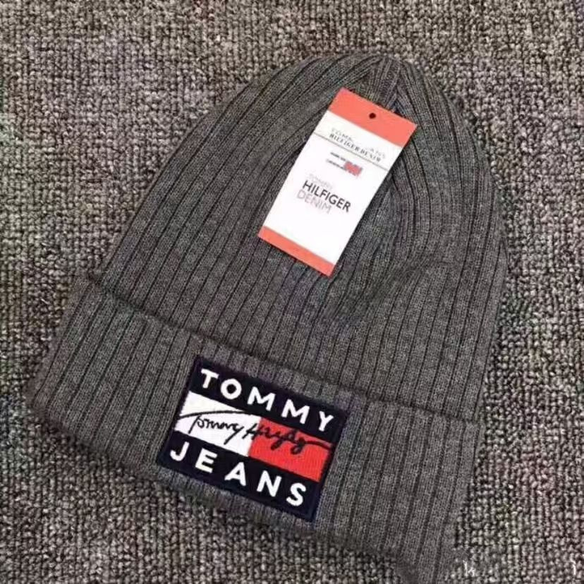 Шапка Tommy Jeans #1