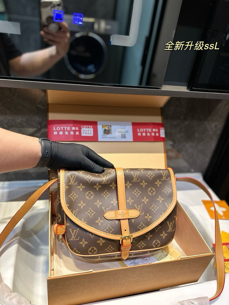 Louis Vuitton Косметичка дорожная #1