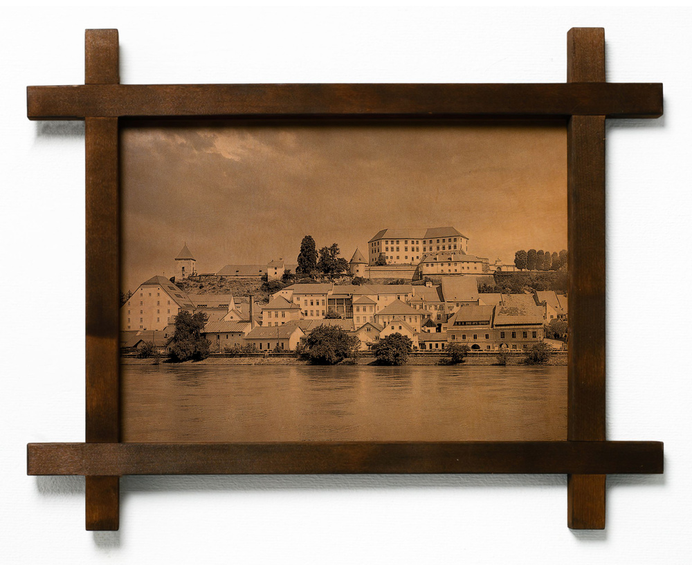 Картина "Замок Птуй, Словения", гравировка на натуральной коже, интерьерная для украшения и декора на #1