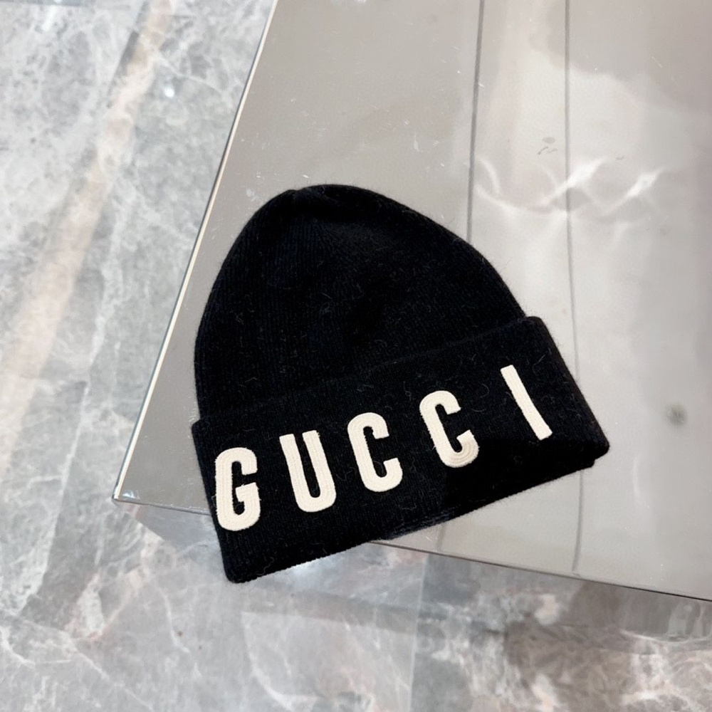 Шапка Gucci #1