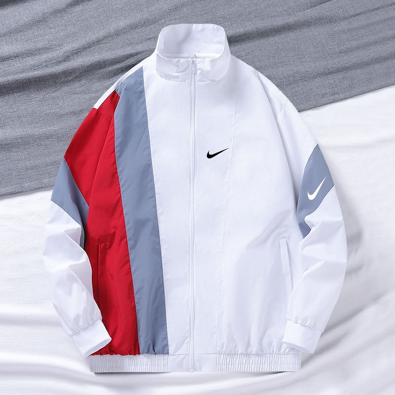 Плащ Nike #1