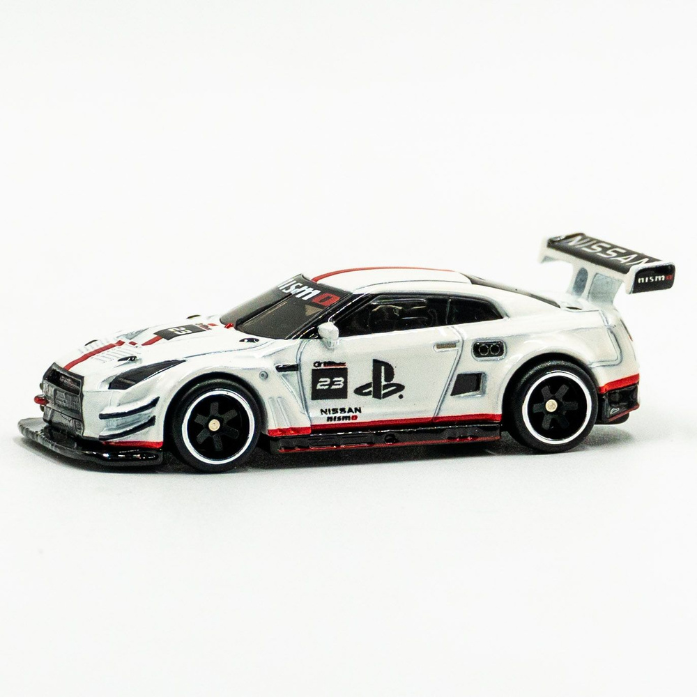 Машинка Hot Wheels Pop Culture Nissan GT-R Nismo GT3 HXD63 2024 в Протекторе #1