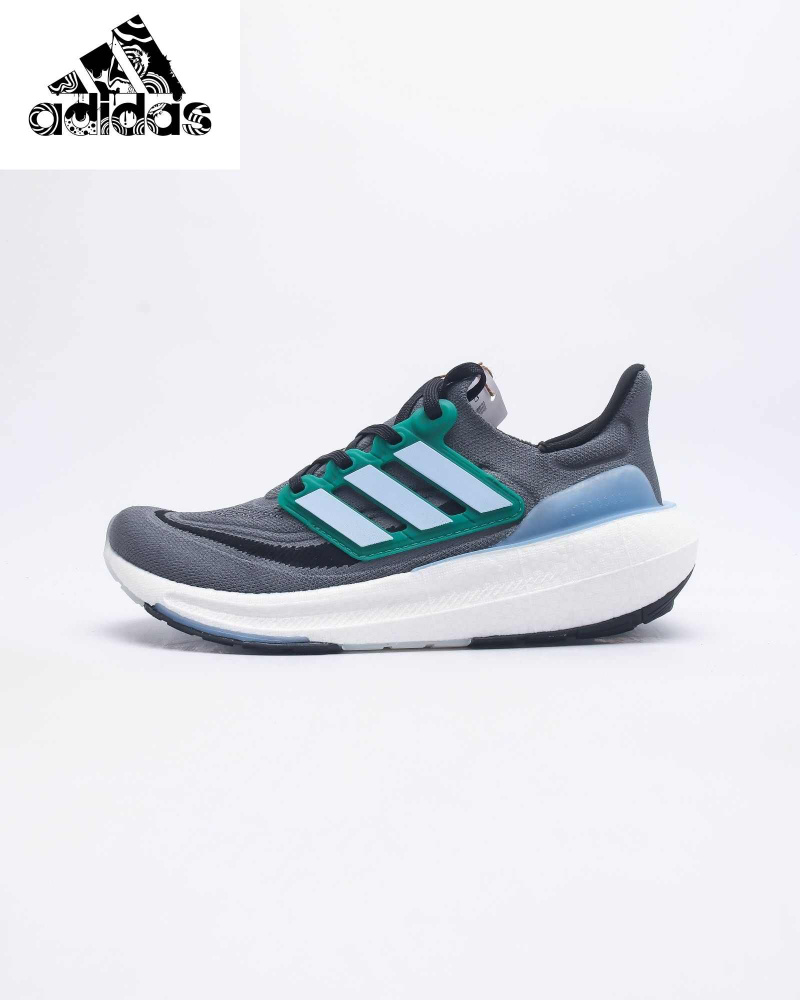 Кроссовки adidas #1